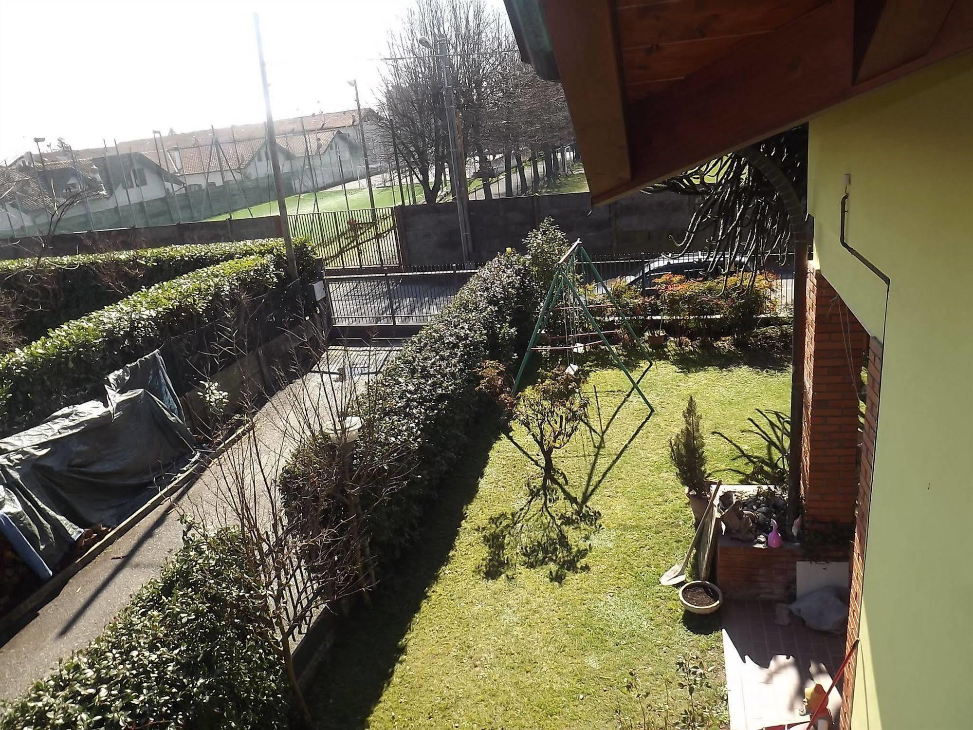 Il Gelsomino Panzió Ferno Kültér fotó
